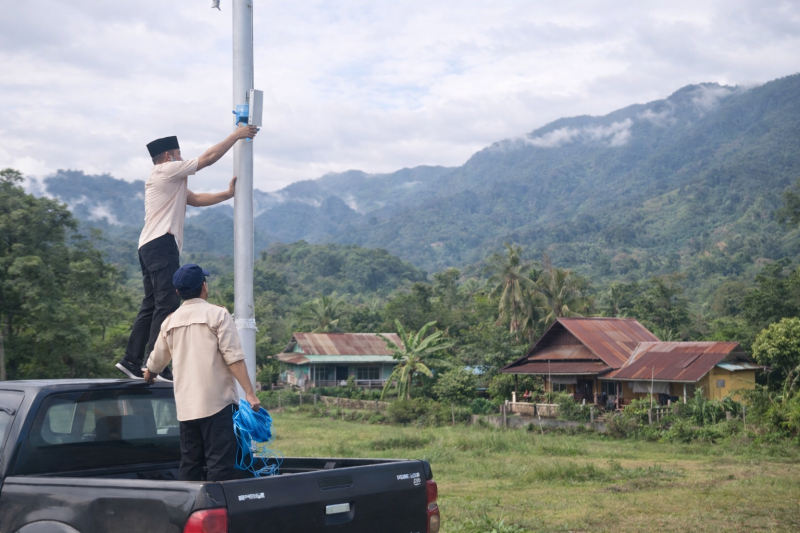 Internet dari Warung Kecil Inisiatif Warga Desa Hadirkan Akses Belajar Terjangkau