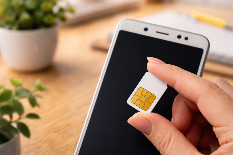 Mengapa Registrasi SIM Card Jadi Aturan Global?
